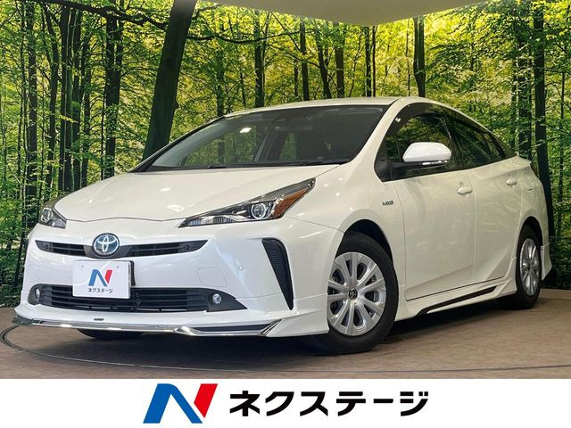 プリウス1.8 S