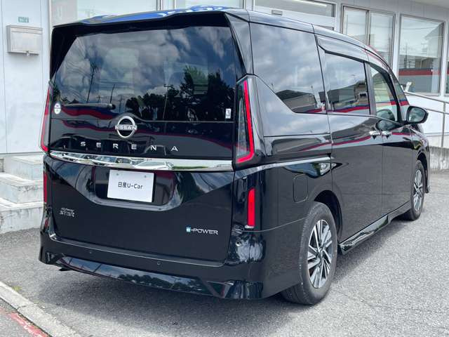 セレナ1.4 e-POWER ハイウェイスターV