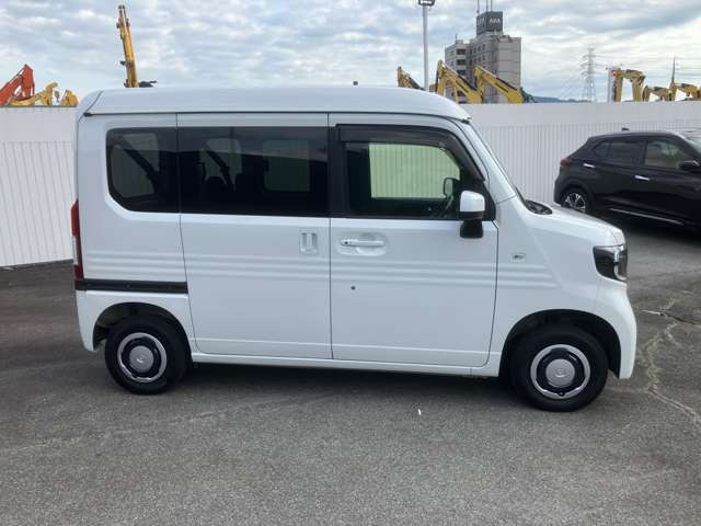 N-VAN+スタイル ファン ターボ ホンダセンシング 4WD