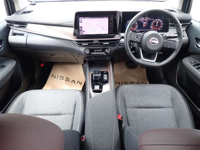 ノートオーラ1.2 G レザーエディション