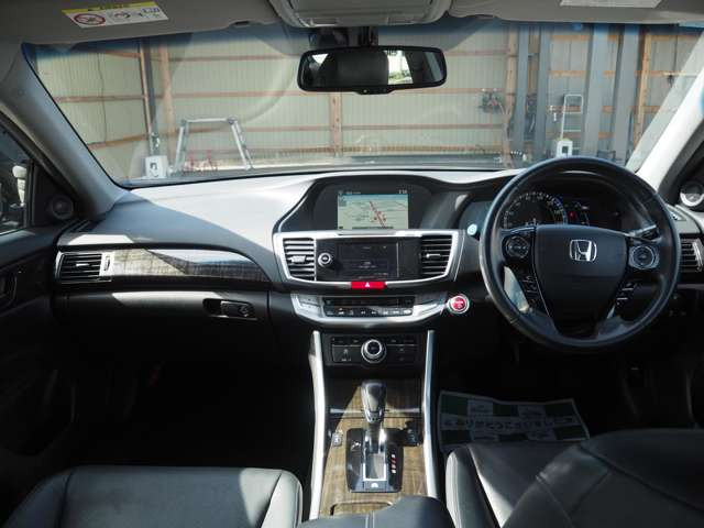 アコードハイブリッド2.0 LX