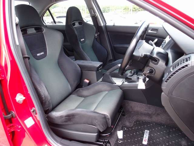 �l�C��BRIDE����RECARO���Ȃǂ̃X�|�[�c�V�[�g�������ȋ��z�ɂĂ����t���\�ł��B�t���o�P�b�g�V�[�g����Z�~�o�P�b�g�V�[�g�܂ŁA���C�y��047-492-4000�܂ł��₢���킹�������܂�