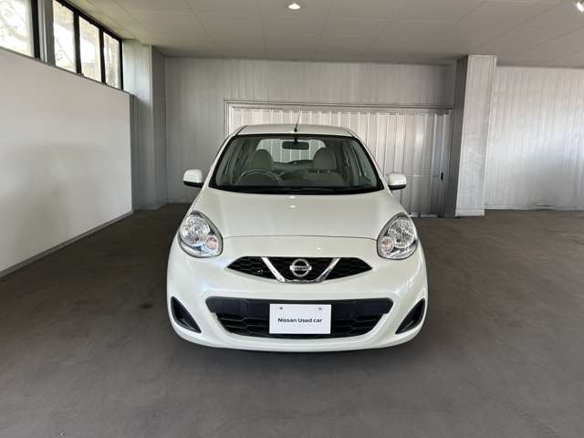 マーチ1.2 X FOUR 4WD