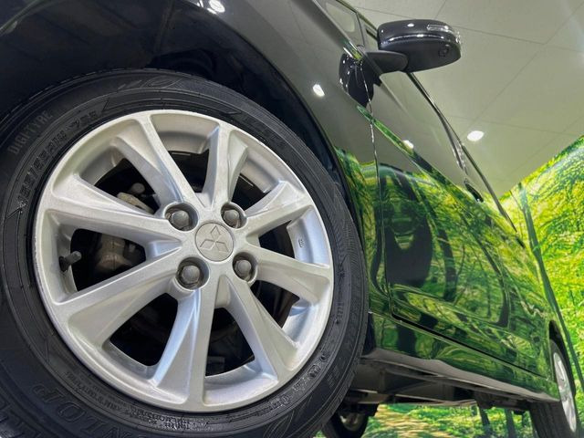 �y����14�C���`�A���~�z�C�[���z�O�ςɃ}�b�`���������A���~�z�C�[���𑕒����Ă���܂��B�e��ЊO�A���~�z�C�[����A�X�^�b�h���X�^�C�����戵�����Ă���܂��B���񂲑��k����������