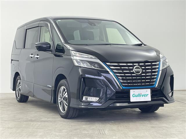 セレナ1.2 e-POWER ハイウェイスターV
