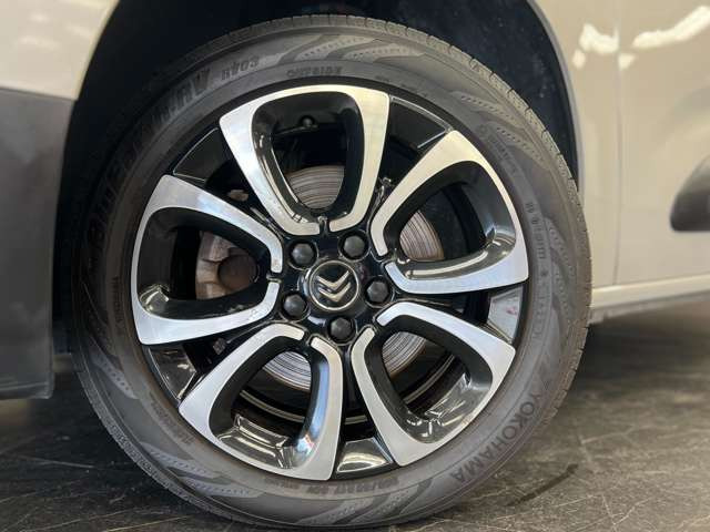 �y����v�����z���Ђł͂��q�l�̂��\�Z�ɍ��킹���v�������Ă����Ă��������Ă���܂��B���i��}�����v��������A�[�ԑO�����A�[���ۏؕt���A���q�l�̂��v�]�ɍ��킹���e��v���������p�ӂ��Ă���܂��B