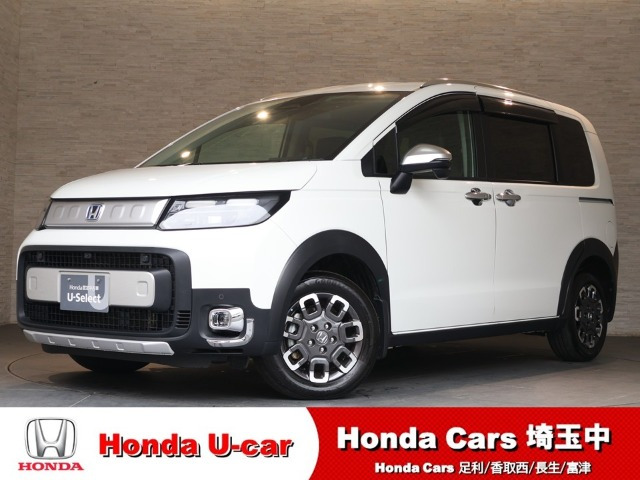 フリード1.5 e:HEV クロスター 4WD