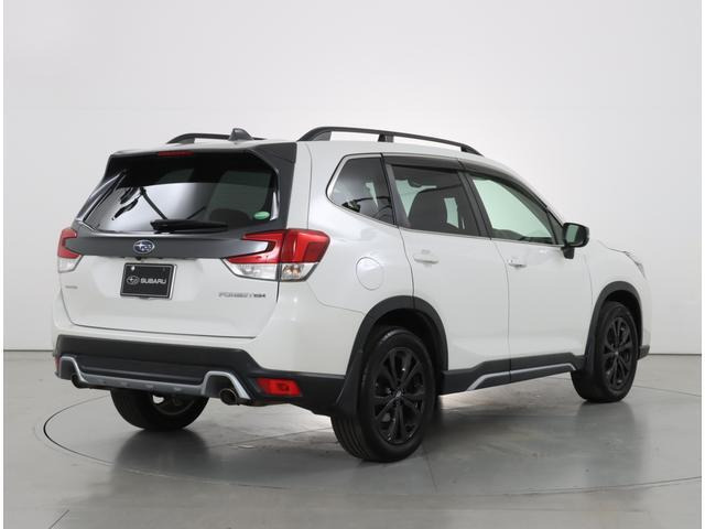 フォレスター1.8 スポーツ 4WD