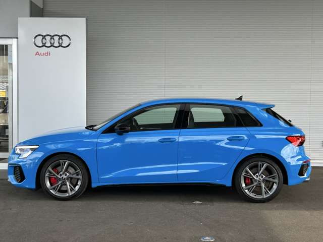S3スポーツバック2.0 4WD