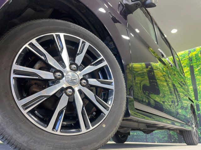 �y����14�C���`�A���~�z�C�[���z�O�ςɃ}�b�`���������A���~�z�C�[���𑕒����Ă���܂��B�e��ЊO�A���~�z�C�[����A�X�^�b�h���X�^�C�����戵�����Ă���܂��B���񂲑��k����������