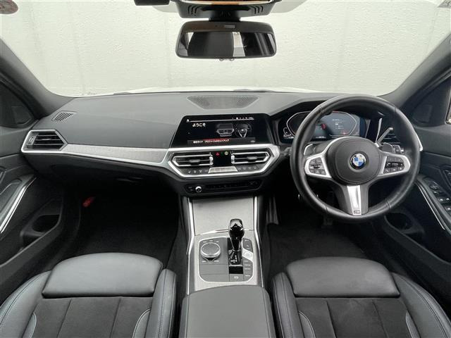 3シリーズツーリング320d xドライブ Mスポーツ  4WD