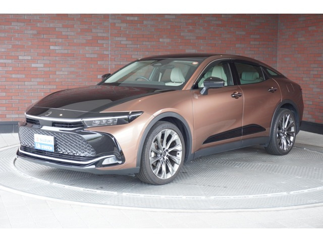クラウンクロスオーバー2.5 G アドバンスト レザー パッケージ E-Four 4WD