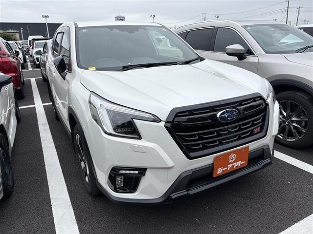 フォレスター1.8 STI スポーツ 4WD