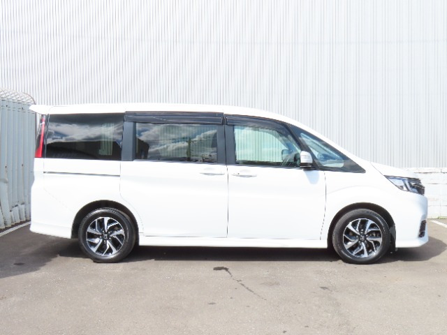 ステップワゴン1.5 スパーダ ホンダ センシング 4WD