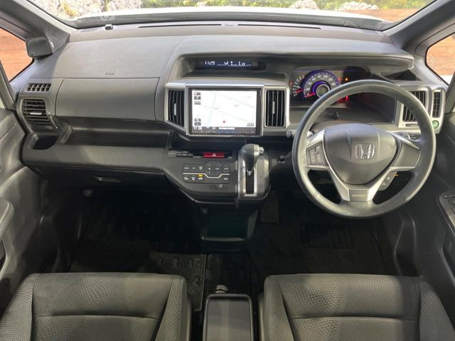 ステップワゴン2.0 スパーダ Z