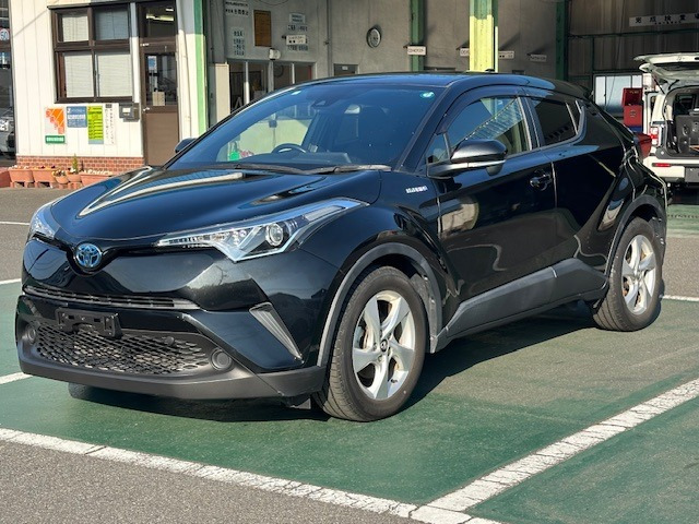 C-HRハイブリッド 1.8 S