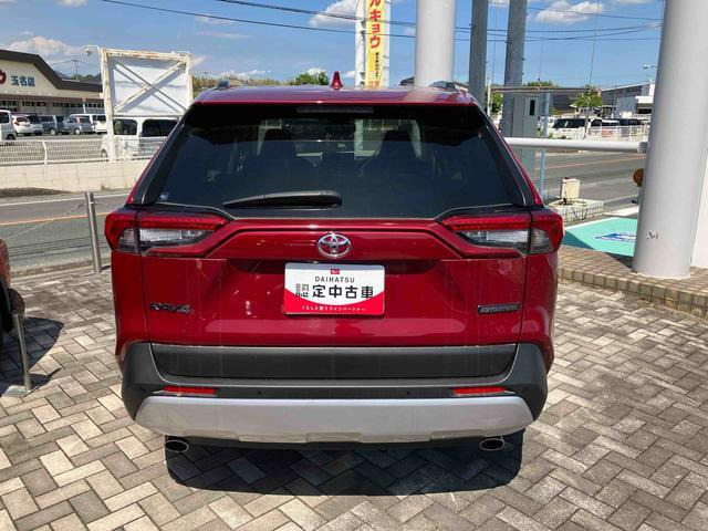RAV42.0 アドベンチャー 4WD