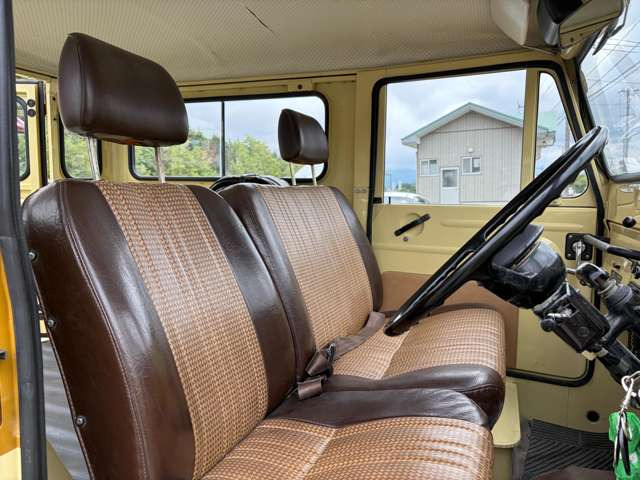 ジープ2.4 4WD
