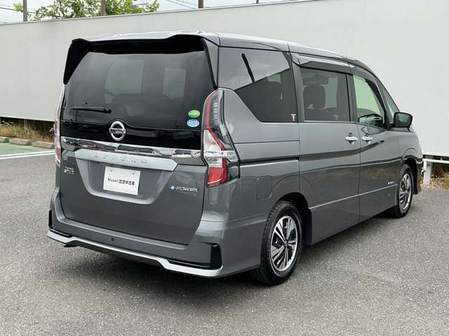 セレナ1.2 e-POWER ハイウェイスターV