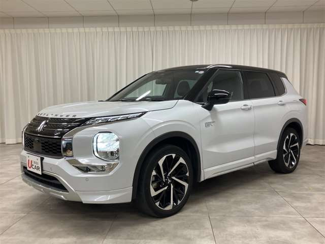 アウトランダーPHEV 2.4 P 4WD