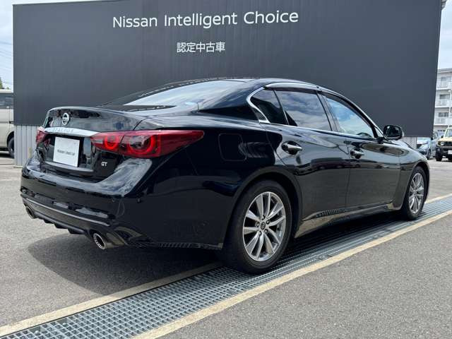 スカイライン3.0 GT