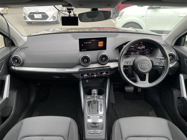 Q235 TDI スポーツ ディーゼル