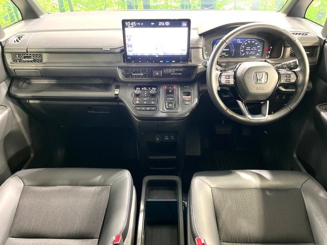 ステップワゴン2.0 e:HEV スパーダ