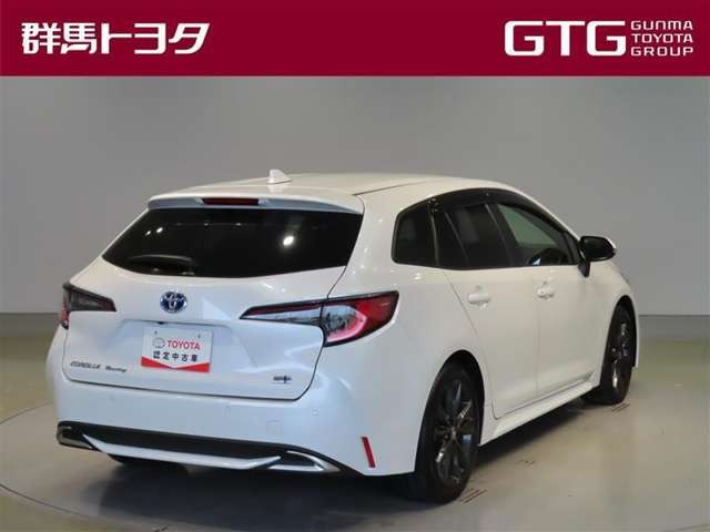 カローラツーリング1.8 ハイブリッド W×B E-Four 4WD