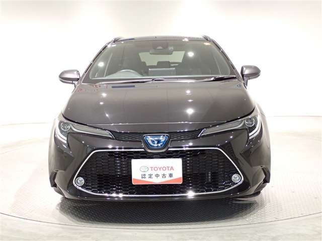 カローラツーリング1.8 ハイブリッド W×B