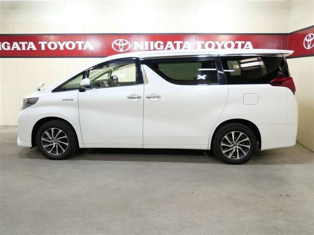 アルファードハイブリッド 2.5 G E-Four 4WD