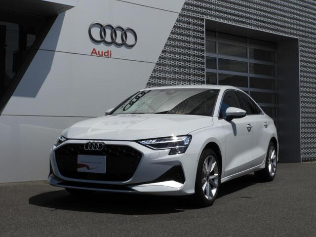 A3セダン30 TFSI アドバンスド