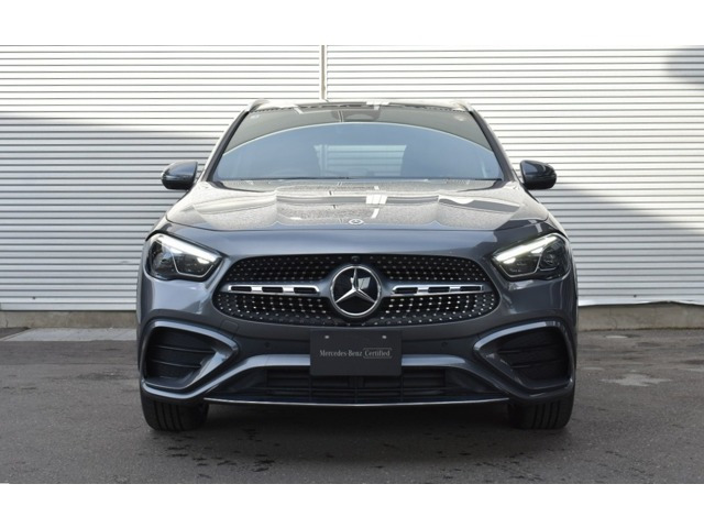 GLAクラスGLA200 d 4マチック アーバン スターズ 4WD