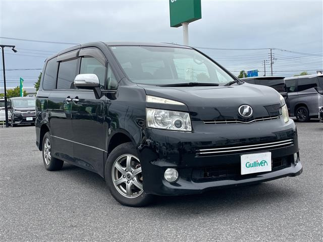 ヴォクシー2.0 ZS 煌II 4WD