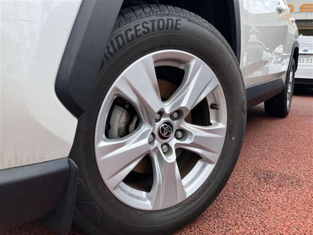 RAV42.5 ハイブリッド X