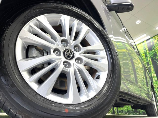 �y����16�C���`�A���~�z�C�[���z�O�ςɃ}�b�`���������A���~�z�C�[���𑕒����Ă���܂��B�e��ЊO�A���~�z�C�[����A�X�^�b�h���X�^�C�����戵�����Ă���܂��B���񂲑��k����������