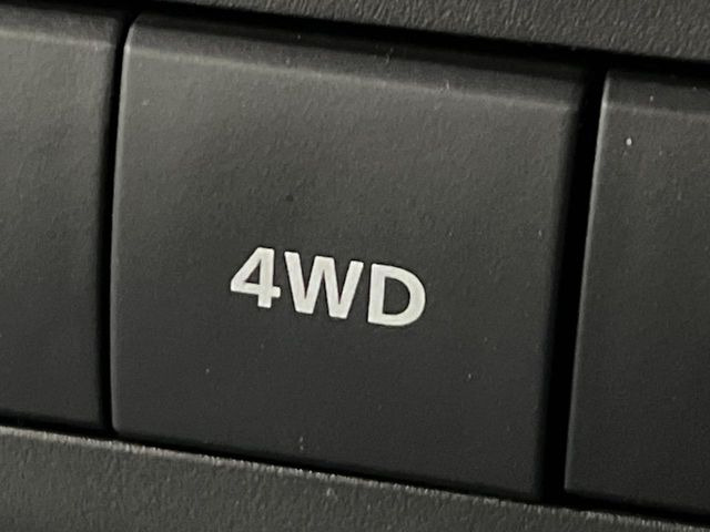 4WD�̂��Ԃł��̂ŁA�ᓹ�ł����S�ł���~��n�n��ɂ��Z�܂��̕��ȊO�ɂ��A�E�B���^�[�X�|�[�c����̕���~��n��֋A�Ȃ����@�������ɂ���������!