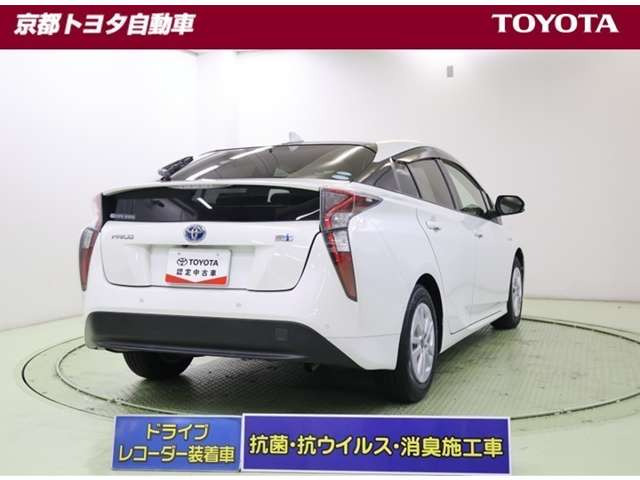 プリウス1.8 S セーフティ プラス