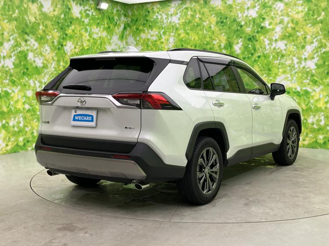 RAV42.5 ハイブリッド G E-Four 4WD