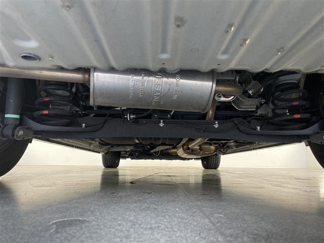 セレナ1.2 e-POWER ハイウェイスターV