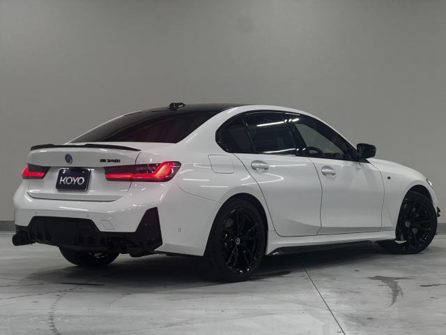 3シリーズセダンM340i xドライブ 4WD