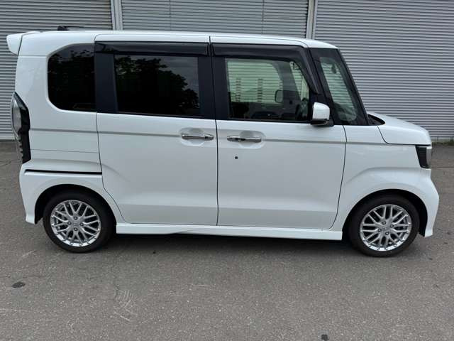 N-BOXカスタムL ターボ 4WD