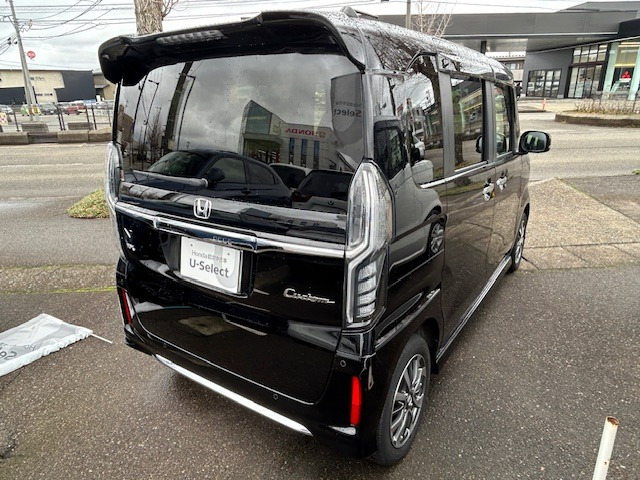 N-BOXカスタムL 4WD