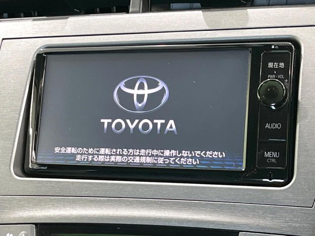 プリウス1.8 S