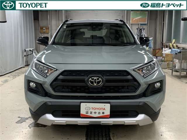 RAV42.0 アドベンチャー 4WD