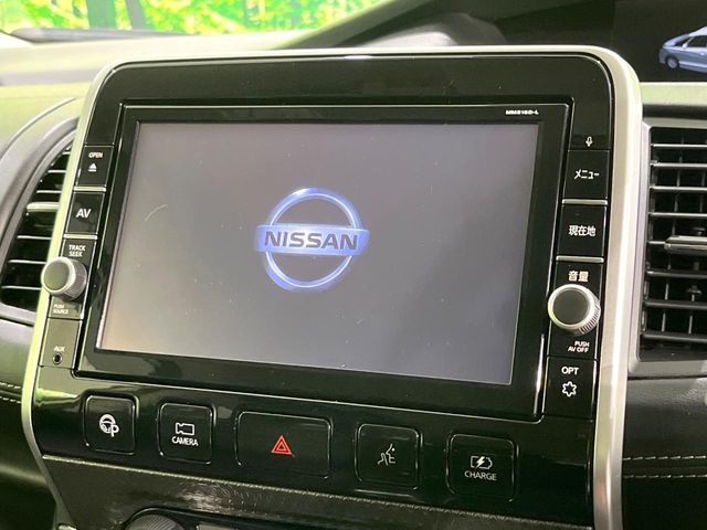 セレナ1.2 e-POWER ハイウェイスターV