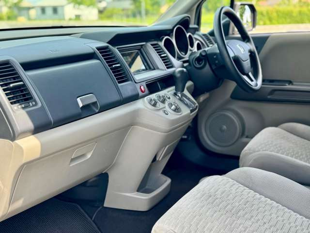 ���������������ɗL��������܂��B�yGLOBAL CREST�K��X�z ��ʌ��K��s��1000�؂قǂ̍L��ȕ~�n�ɏ펞150��ȏ�W�����Ă���܂��B�����ł��������������Ƃ��\�ł��B