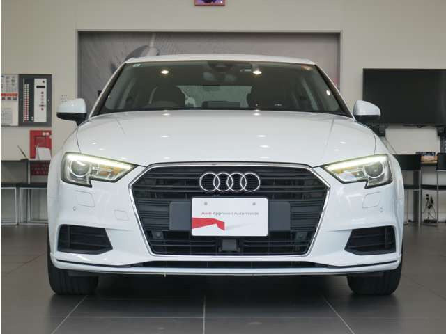 A3セダン30 TFSI