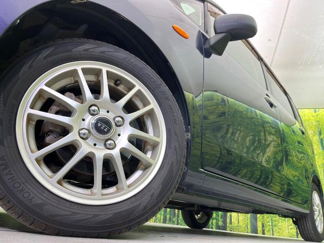 �y�A���~�z�C�[���z�O�ςɃ}�b�`�����A���~�z�C�[���𑕒����Ă���܂��B�e��A���~�z�C�[����A�X�^�b�h���X�^�C�����戵�����Ă���܂��B���񂲑��k����������