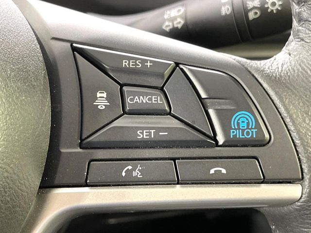 セレナ1.2 e-POWER ハイウェイスターV