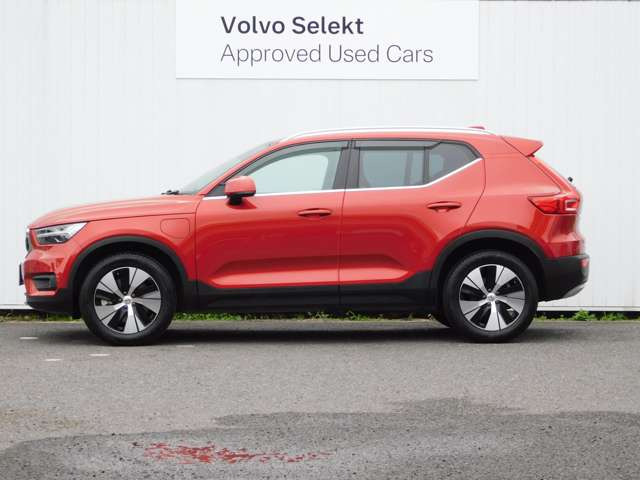 XC40リチャージ プラグイン ハイブリッド  T5 インスクリプション エクスプレッション